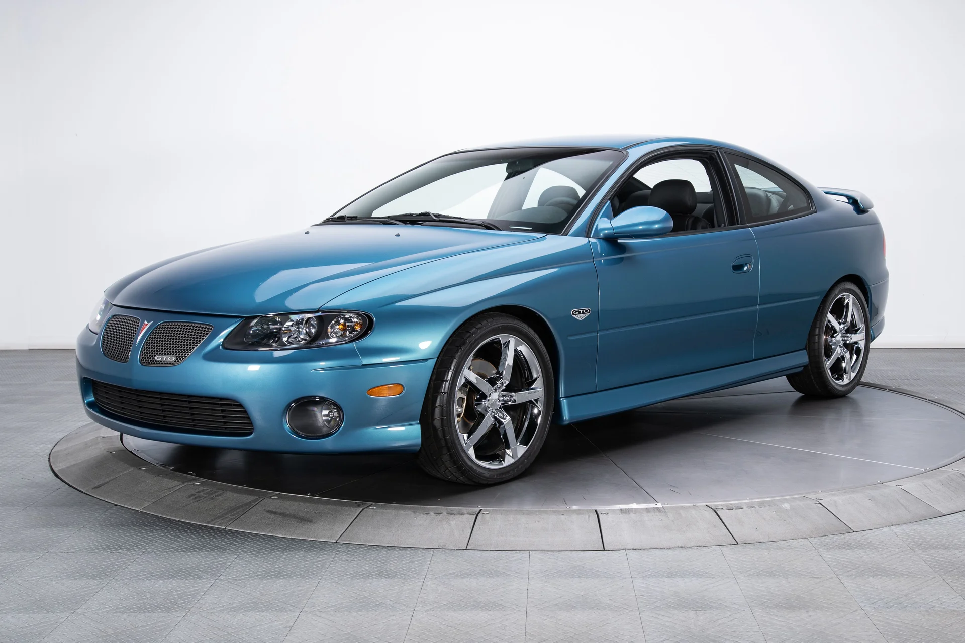 2004 Pontiac GTO