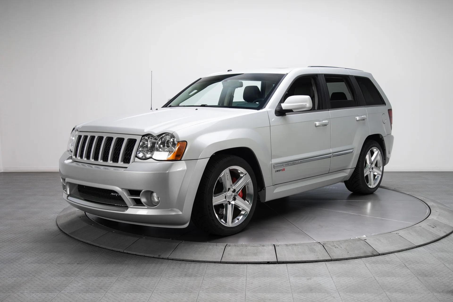 2008 Jeep Grand Cherokee SRT