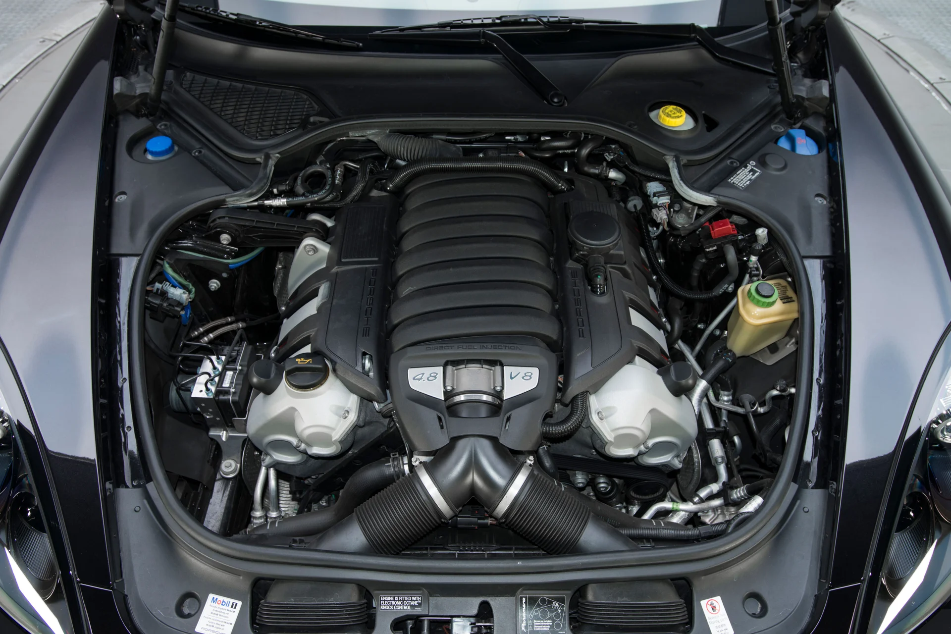 2012 Porsche Panamera S - Image 10