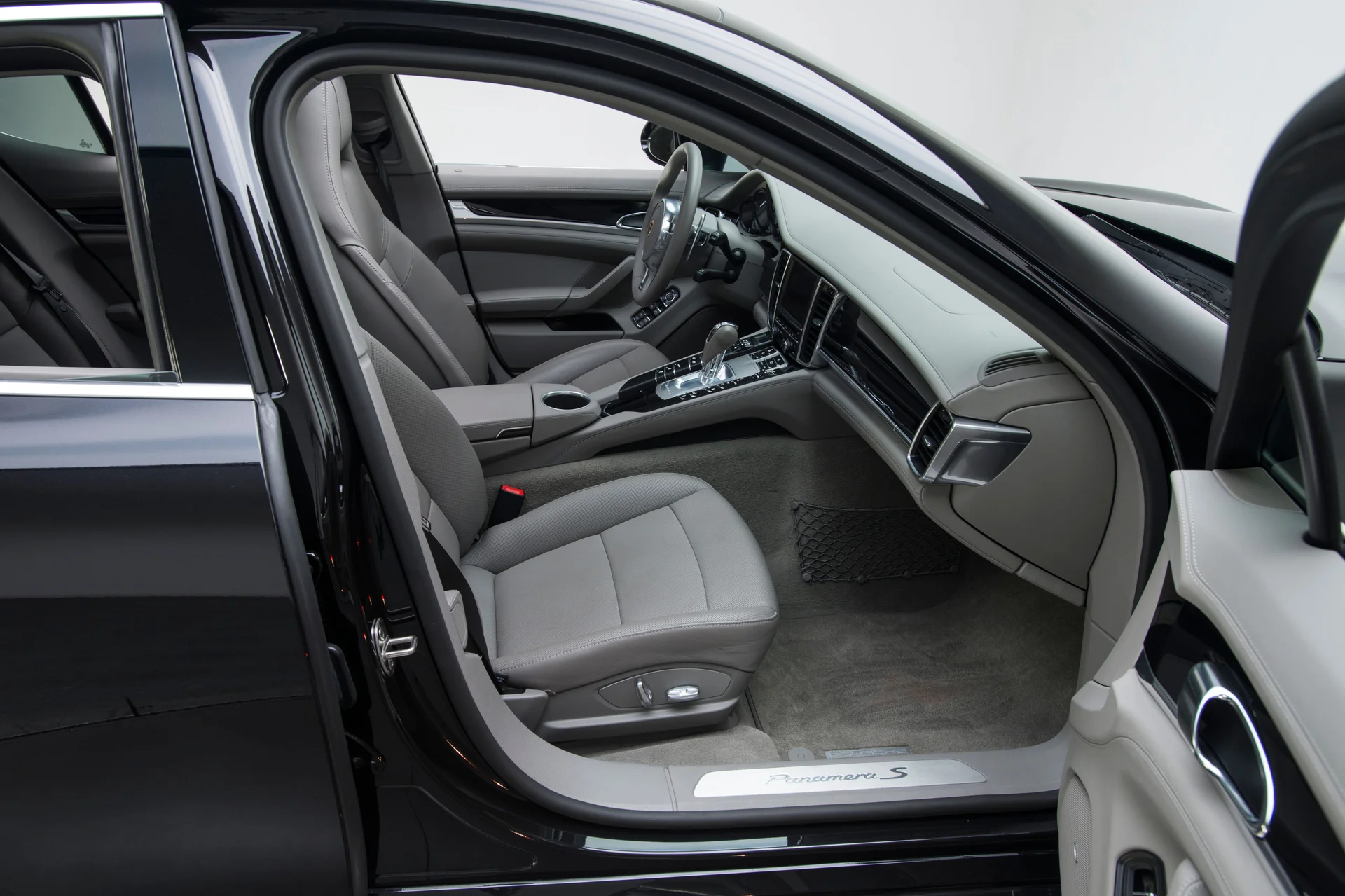 2012 Porsche Panamera S - Image 15