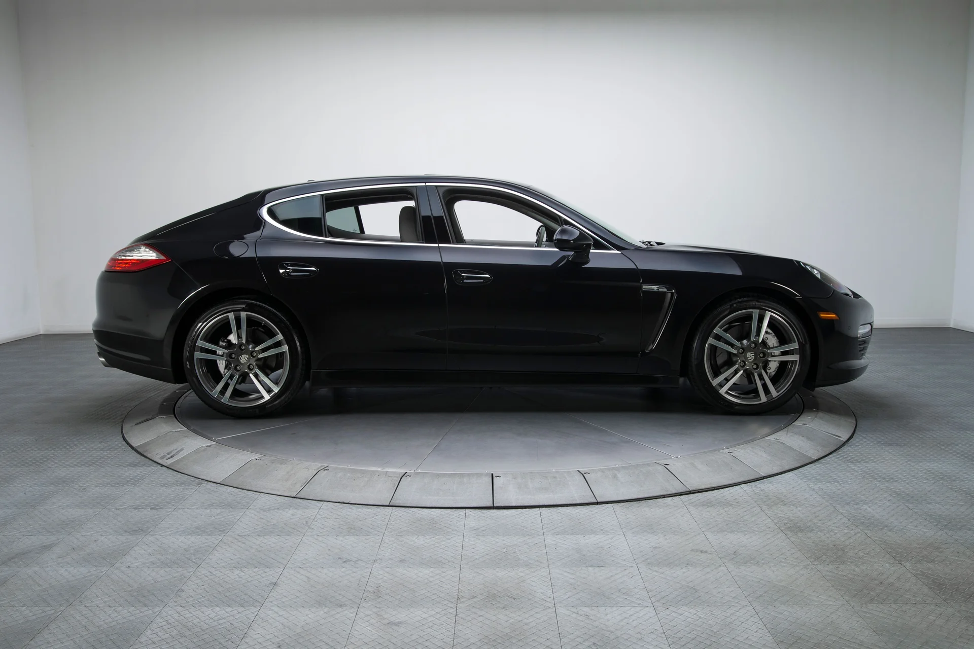 2012 Porsche Panamera S - Image 6