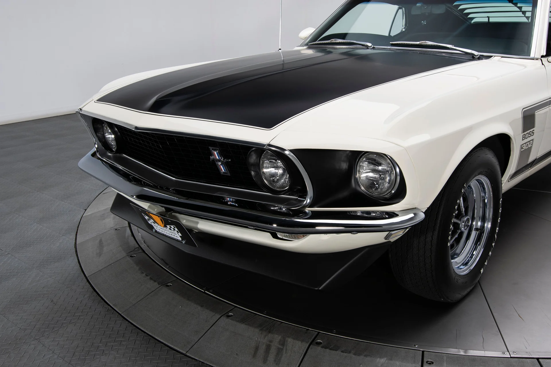 1969 Ford Mustang Boss 302 - Image 12