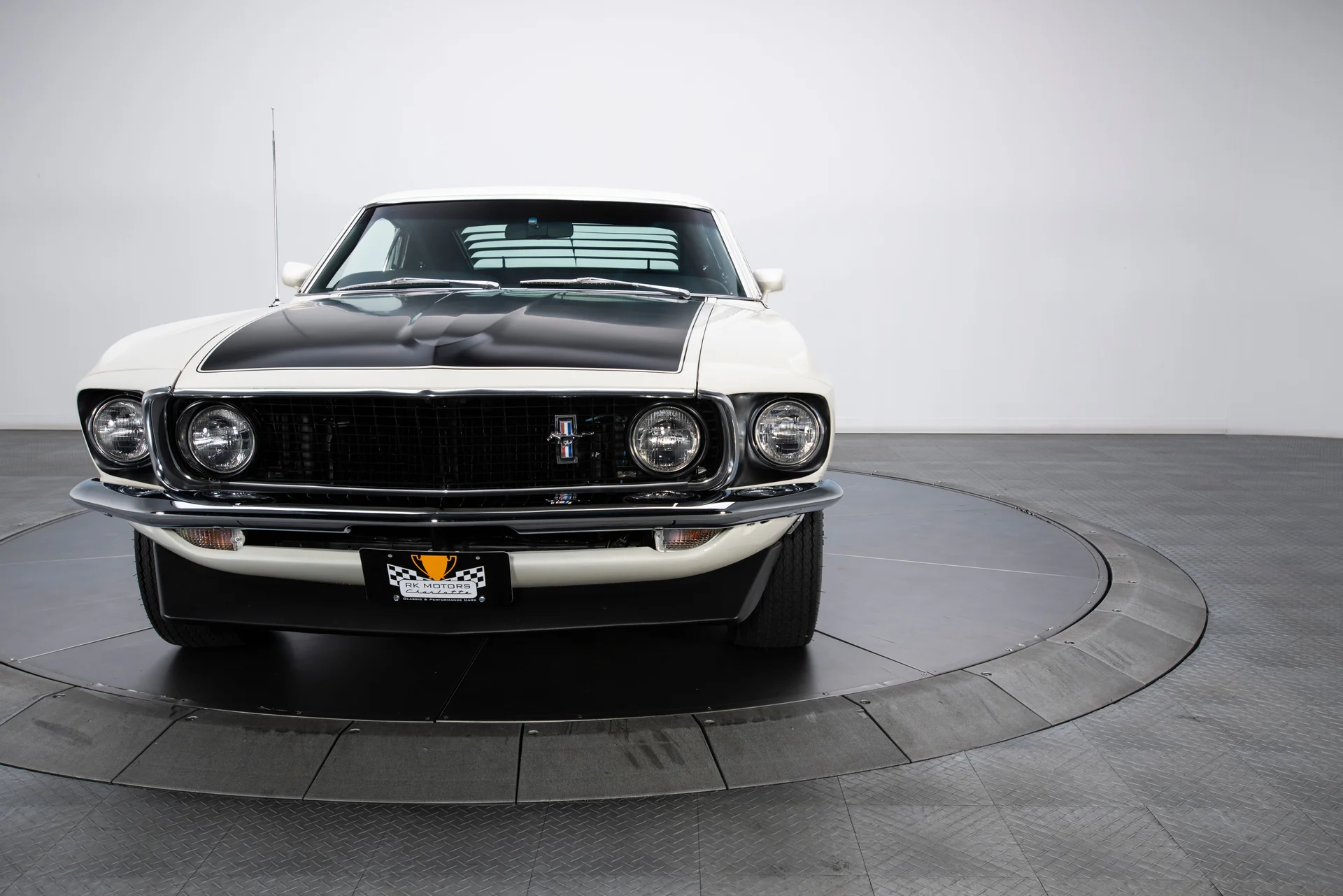 1969 Ford Mustang Boss 302 - Image 16