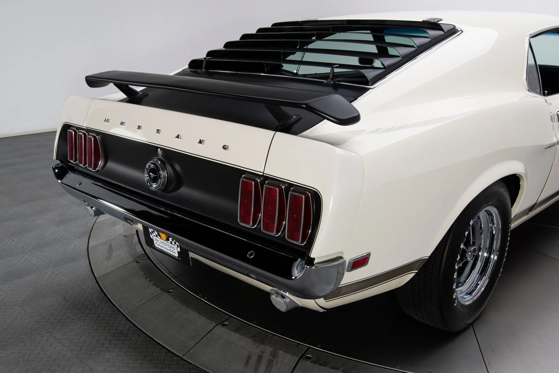 1969 Ford Mustang Boss 302 - Image 21