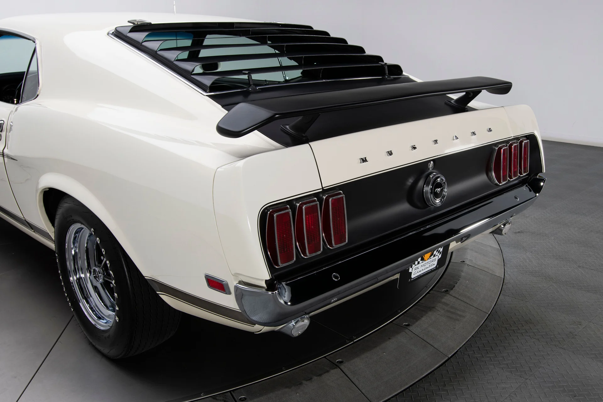 1969 Ford Mustang Boss 302 - Image 24