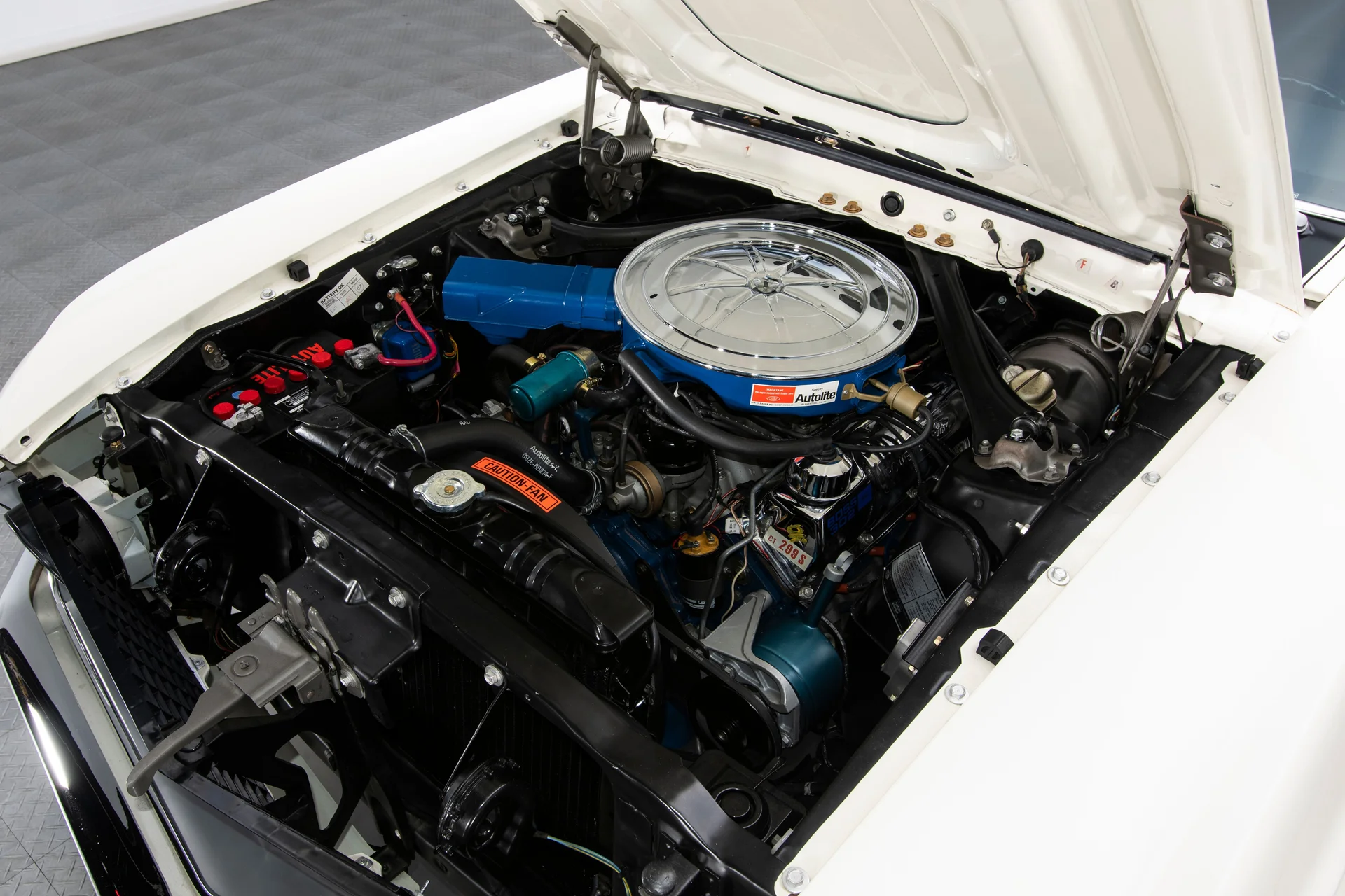 1969 Ford Mustang Boss 302 - Image 4