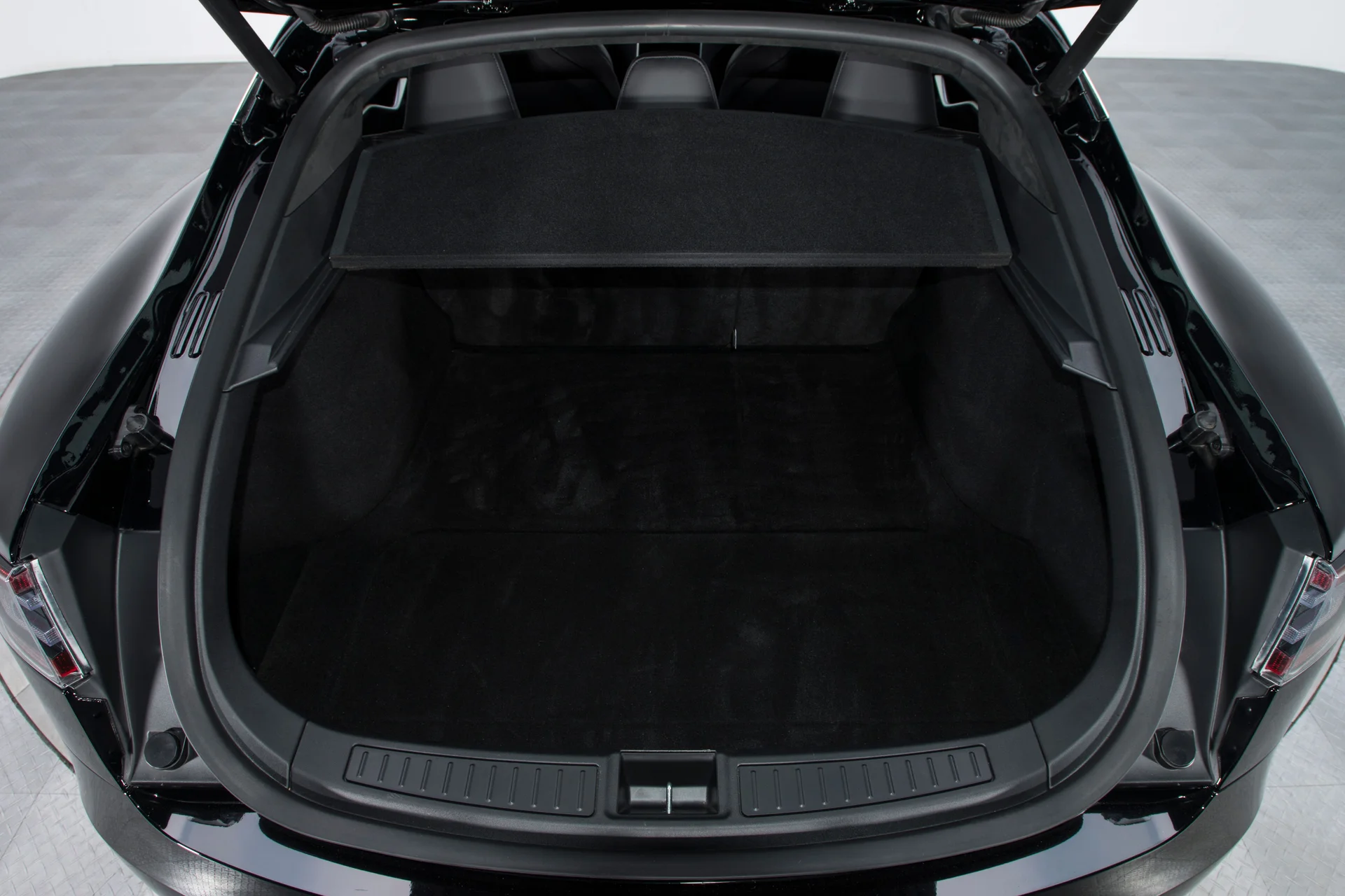 2017 Tesla Model S 75D - Image 15