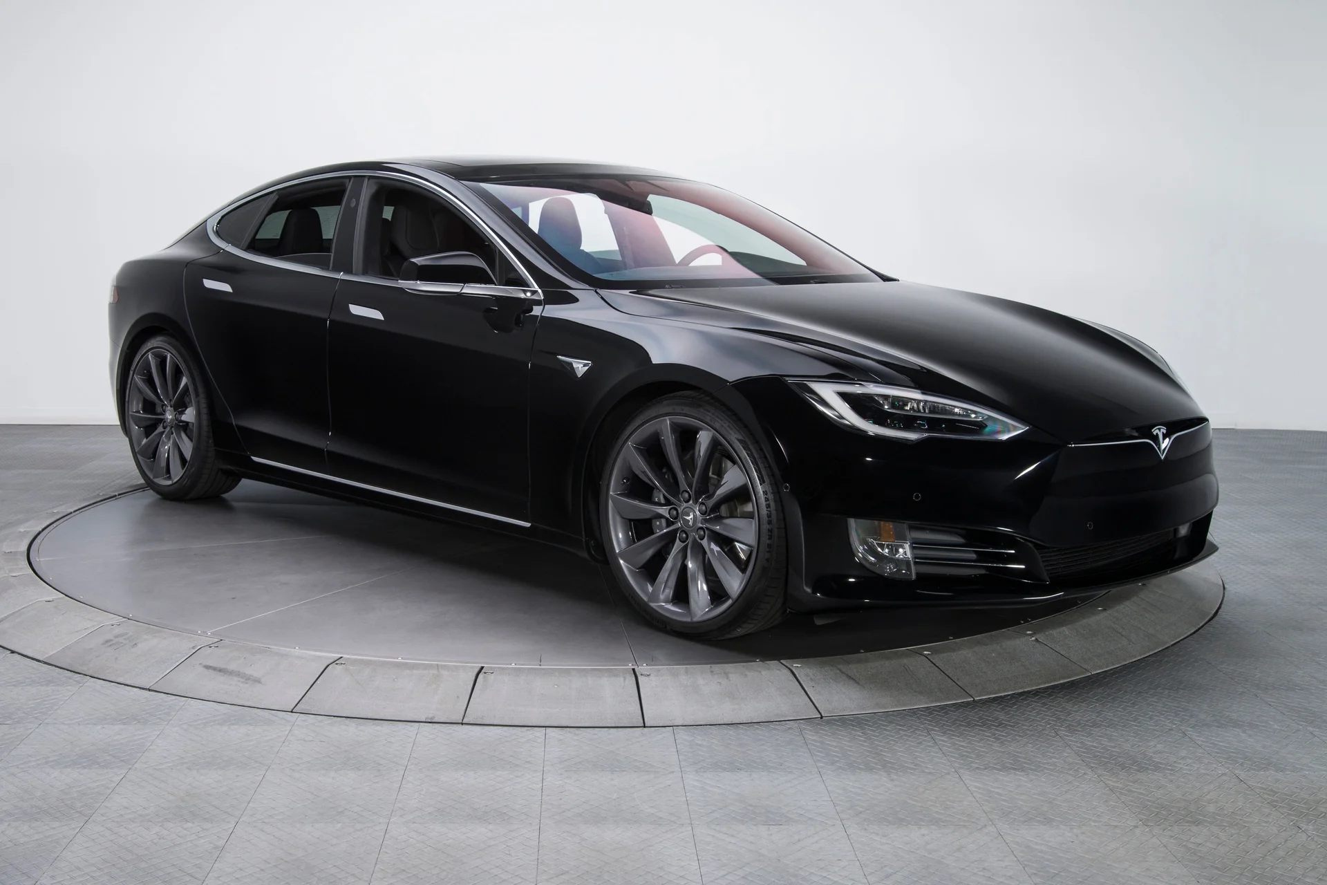 2017 Tesla Model S 75D - Image 8