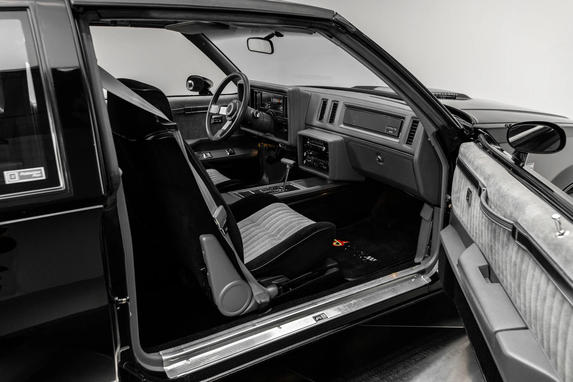 1987 Buick Grand National - Image 10