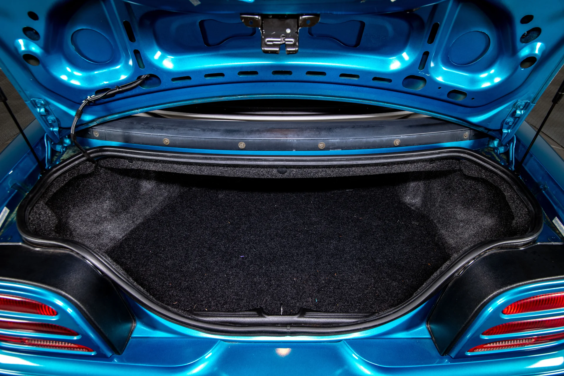 1995 Ford Mustang GT - Image 15