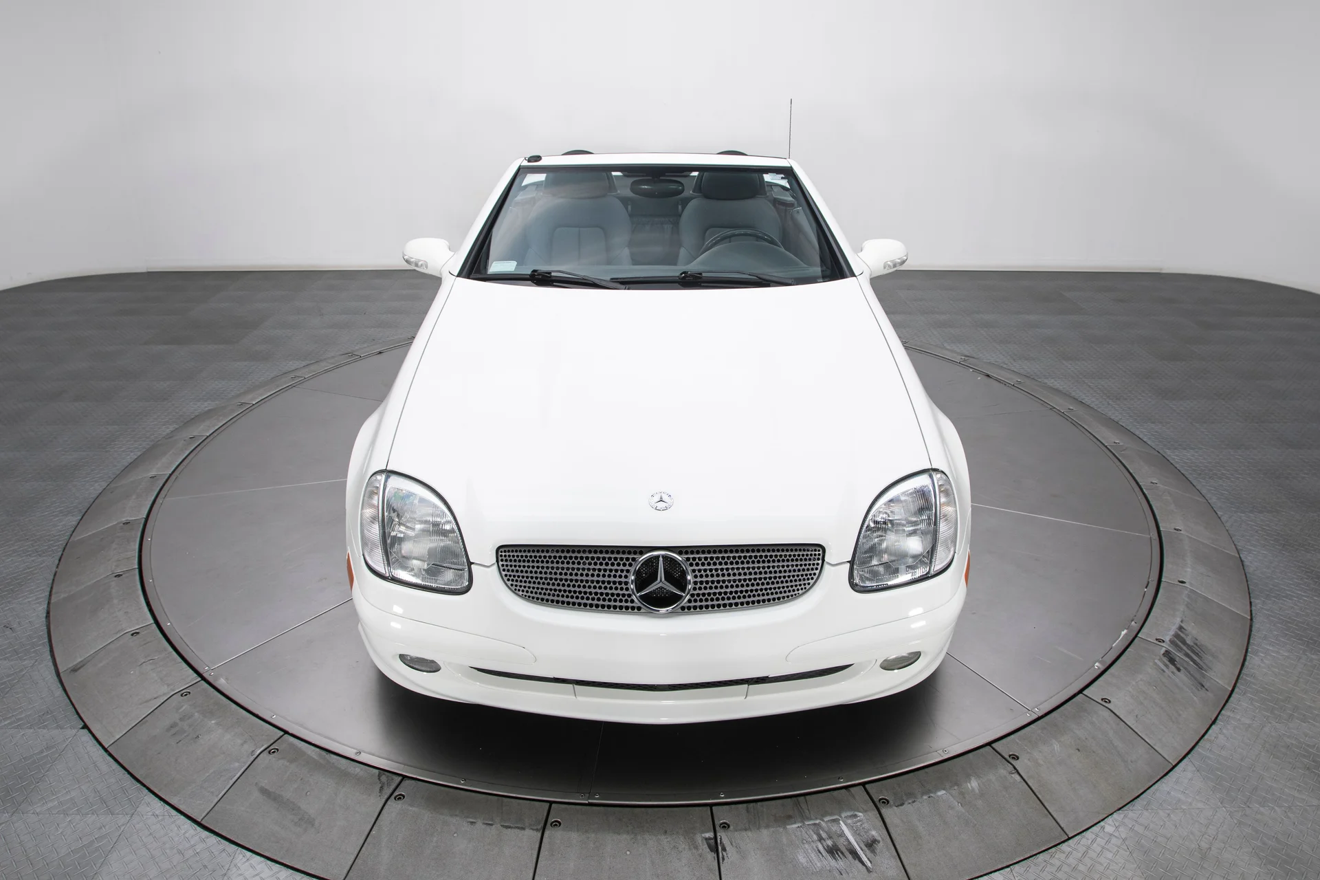 2002 Mercedes-Benz SLK230 - Image 8